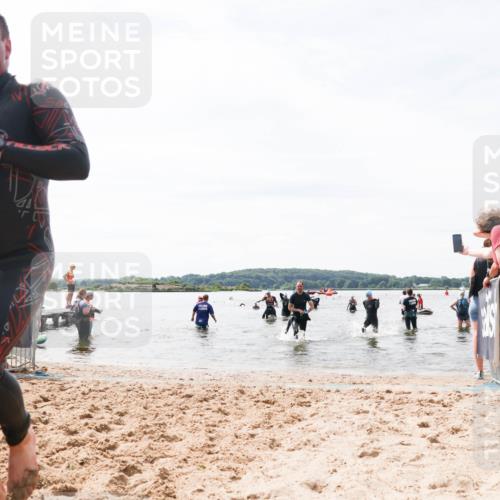 21.06.2026 - Viking Triathlon Michael Strokosch http://msf.ph/oto/9828014 21.06.2026 10:48:38 Schwimmen 181, 185, 207, 209, 495, 662 meine-sportfotos.de