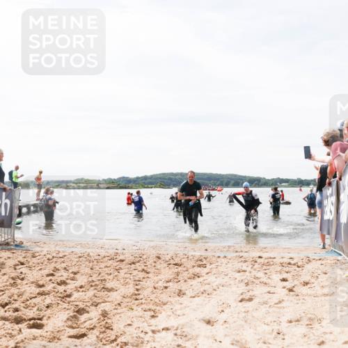 21.06.2026 - Viking Triathlon Michael Strokosch http://msf.ph/oto/9828024 21.06.2026 10:48:41 Schwimmen 181, 207, 209, 495 meine-sportfotos.de