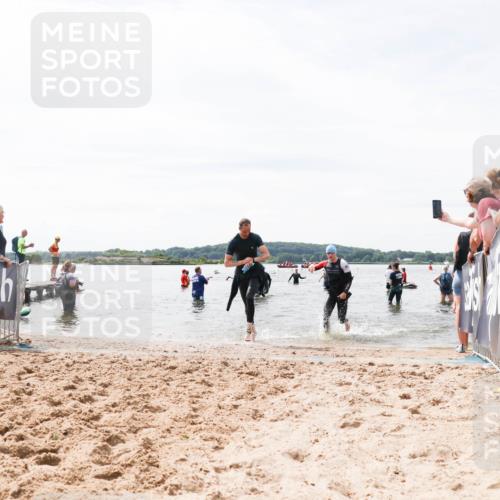 21.06.2026 - Viking Triathlon Michael Strokosch http://msf.ph/oto/9828026 21.06.2026 10:48:42 Schwimmen 181, 209 meine-sportfotos.de