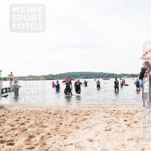 21.06.2026 - Viking Triathlon Michael Strokosch http://msf.ph/oto/9828047 21.06.2026 10:48:49 Schwimmen 181, 223, 409 meine-sportfotos.de