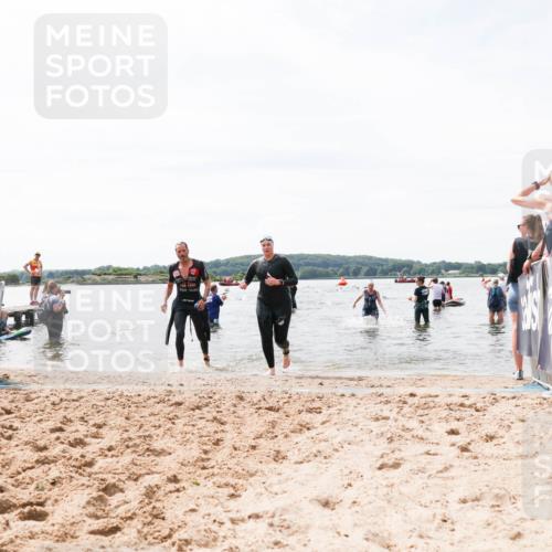 21.06.2026 - Viking Triathlon Michael Strokosch http://msf.ph/oto/9828061 21.06.2026 10:48:53 Schwimmen 223, 378, 409 meine-sportfotos.de