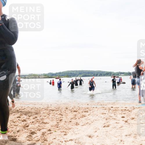 21.06.2026 - Viking Triathlon Michael Strokosch http://msf.ph/oto/9828071 21.06.2026 10:48:57 Schwimmen 223, 378, 409, 549 meine-sportfotos.de