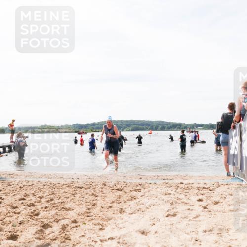 21.06.2026 - Viking Triathlon Michael Strokosch http://msf.ph/oto/9828080 21.06.2026 10:49:00 Schwimmen 223, 378, 409, 434, 549 meine-sportfotos.de