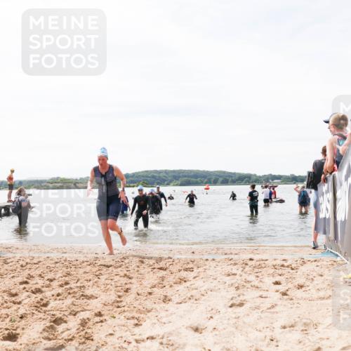 21.06.2026 - Viking Triathlon Michael Strokosch http://msf.ph/oto/9828083 21.06.2026 10:49:01 Schwimmen 223, 378, 434, 549 meine-sportfotos.de