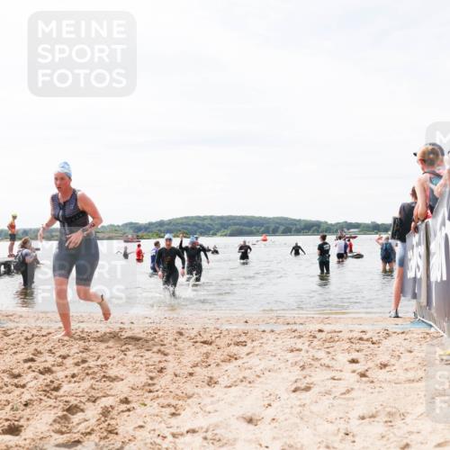 21.06.2026 - Viking Triathlon Michael Strokosch http://msf.ph/oto/9828085 21.06.2026 10:49:01 Schwimmen 223, 378, 434, 549 meine-sportfotos.de