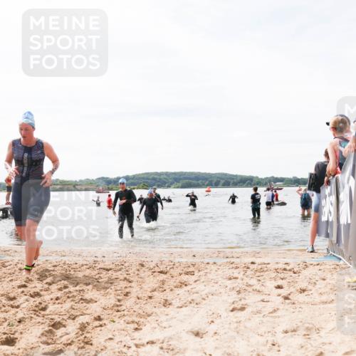 21.06.2026 - Viking Triathlon Michael Strokosch http://msf.ph/oto/9828086 21.06.2026 10:49:02 Schwimmen 378, 434, 549 meine-sportfotos.de