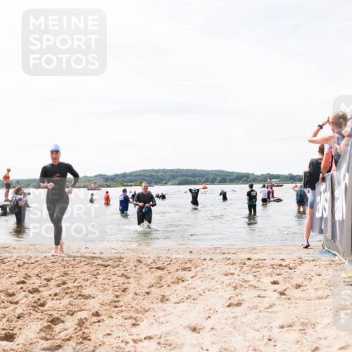 21.06.2026 - Viking Triathlon Michael Strokosch http://msf.ph/oto/9828091 21.06.2026 10:49:03 Schwimmen 291, 378, 434, 549 meine-sportfotos.de