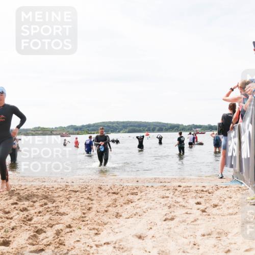 21.06.2026 - Viking Triathlon Michael Strokosch http://msf.ph/oto/9828093 21.06.2026 10:49:04 Schwimmen 291, 378, 434, 549 meine-sportfotos.de