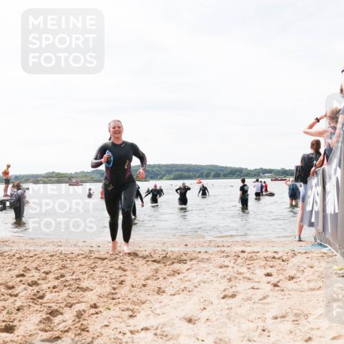 21.06.2026 - Viking Triathlon Michael Strokosch http://msf.ph/oto/9828103 21.06.2026 10:49:07 Schwimmen 291, 434, 498, 549 meine-sportfotos.de
