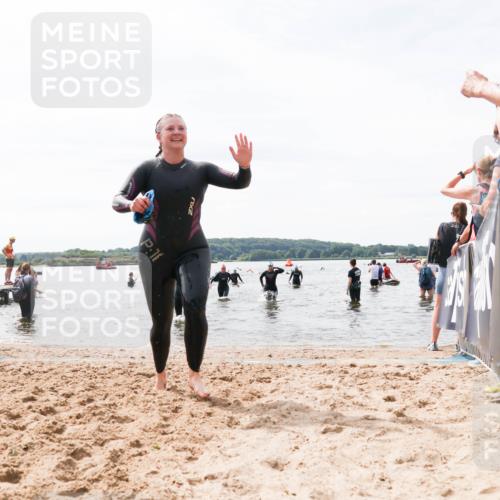 21.06.2026 - Viking Triathlon Michael Strokosch http://msf.ph/oto/9828105 21.06.2026 10:49:08 Schwimmen 291, 434, 498, 549, 615 meine-sportfotos.de