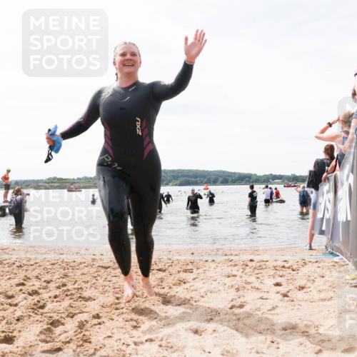 21.06.2026 - Viking Triathlon Michael Strokosch http://msf.ph/oto/9828106 21.06.2026 10:49:08 Schwimmen 291, 434, 498, 549, 615 meine-sportfotos.de