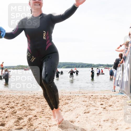 21.06.2026 - Viking Triathlon Michael Strokosch http://msf.ph/oto/9828107 21.06.2026 10:49:09 Schwimmen 291, 434, 498, 549, 615 meine-sportfotos.de