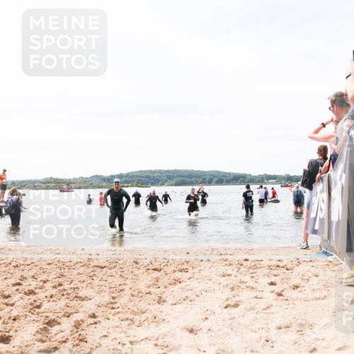 21.06.2026 - Viking Triathlon Michael Strokosch http://msf.ph/oto/9828109 21.06.2026 10:49:09 Schwimmen 291, 434, 498, 549, 615 meine-sportfotos.de