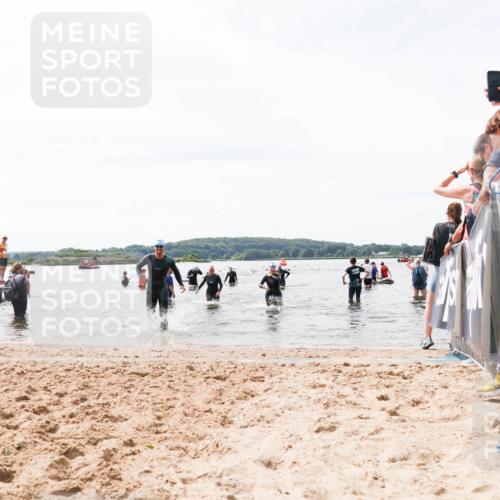 21.06.2026 - Viking Triathlon Michael Strokosch http://msf.ph/oto/9828111 21.06.2026 10:49:10 Schwimmen 291, 434, 498, 615 meine-sportfotos.de