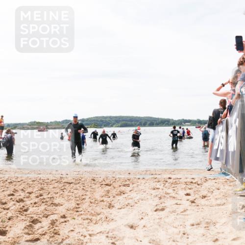 21.06.2026 - Viking Triathlon Michael Strokosch http://msf.ph/oto/9828112 21.06.2026 10:49:10 Schwimmen 291, 434, 498, 615 meine-sportfotos.de