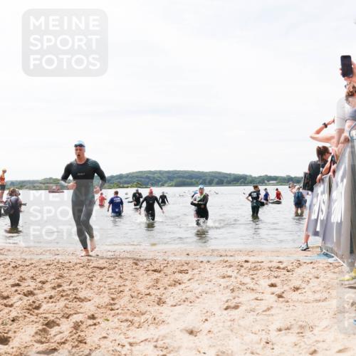 21.06.2026 - Viking Triathlon Michael Strokosch http://msf.ph/oto/9828117 21.06.2026 10:49:12 Schwimmen 291, 434, 498, 615 meine-sportfotos.de