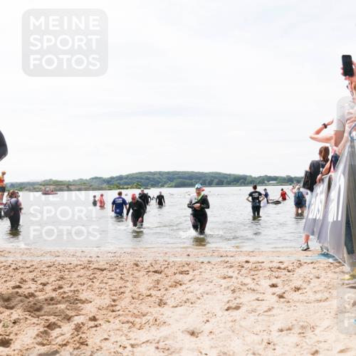 21.06.2026 - Viking Triathlon Michael Strokosch http://msf.ph/oto/9828122 21.06.2026 10:49:14 Schwimmen 291, 498, 615 meine-sportfotos.de