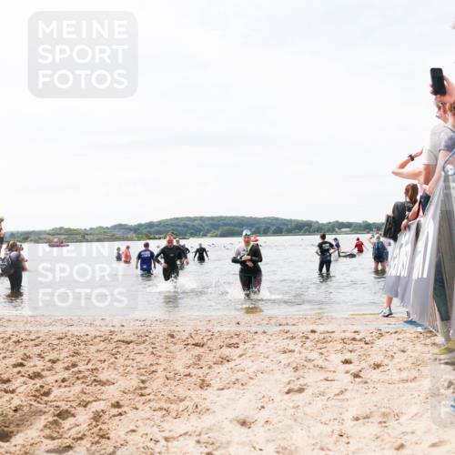 21.06.2026 - Viking Triathlon Michael Strokosch http://msf.ph/oto/9828123 21.06.2026 10:49:14 Schwimmen 291, 498, 615 meine-sportfotos.de