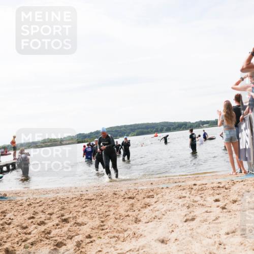 21.06.2026 - Viking Triathlon Michael Strokosch http://msf.ph/oto/9828170 21.06.2026 10:49:30 Schwimmen 314, 463, 483, 541 meine-sportfotos.de