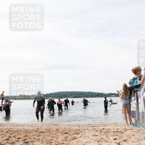 21.06.2026 - Viking Triathlon Michael Strokosch http://msf.ph/oto/9828209 21.06.2026 10:49:44 Schwimmen 75, 178, 206, 298 meine-sportfotos.de