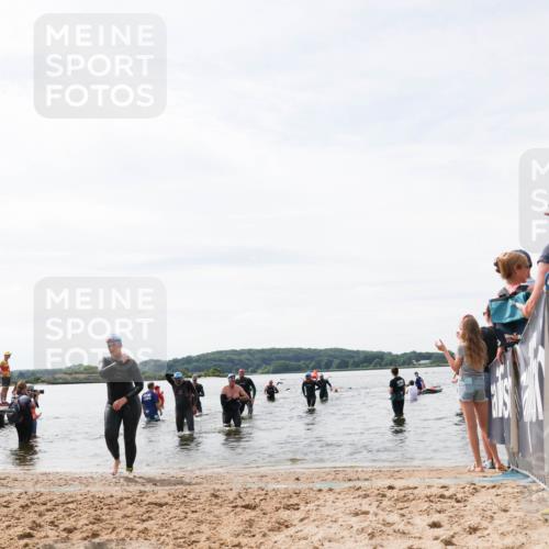 21.06.2026 - Viking Triathlon Michael Strokosch http://msf.ph/oto/9828211 21.06.2026 10:49:44 Schwimmen 75, 178, 206, 298 meine-sportfotos.de