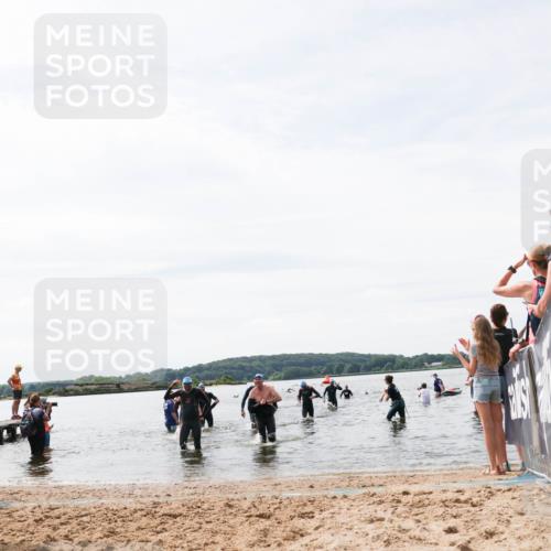 21.06.2026 - Viking Triathlon Michael Strokosch http://msf.ph/oto/9828217 21.06.2026 10:49:46 Schwimmen 75, 178, 206, 298, 629 meine-sportfotos.de