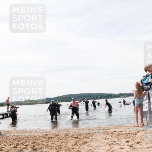 21.06.2026 - Viking Triathlon Michael Strokosch http://msf.ph/oto/9828220 21.06.2026 10:49:47 Schwimmen 75, 178, 206, 298, 629 meine-sportfotos.de