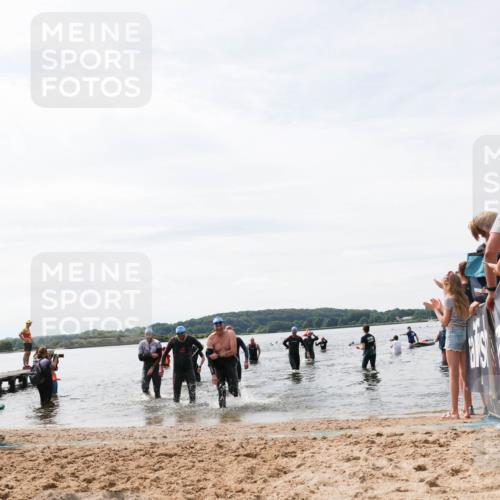 21.06.2026 - Viking Triathlon Michael Strokosch http://msf.ph/oto/9828224 21.06.2026 10:49:49 Schwimmen 75, 124, 178, 206, 298, 523, 629 meine-sportfotos.de