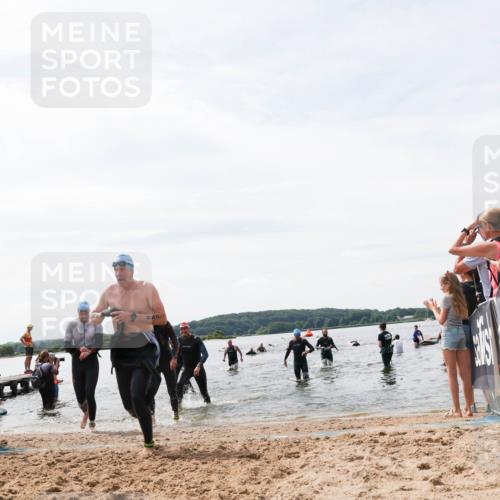 21.06.2026 - Viking Triathlon Michael Strokosch http://msf.ph/oto/9828232 21.06.2026 10:49:51 Schwimmen 75, 124, 178, 206, 298, 523, 629 meine-sportfotos.de