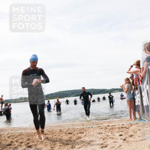 21.06.2026 - Viking Triathlon Michael Strokosch http://msf.ph/oto/9828249 21.06.2026 10:49:59 Schwimmen 124, 178, 192, 523, 629, 639 meine-sportfotos.de