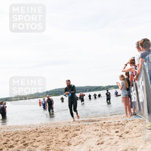 21.06.2026 - Viking Triathlon Michael Strokosch http://msf.ph/oto/9828253 21.06.2026 10:50:01 Schwimmen 124, 192, 523, 639 meine-sportfotos.de