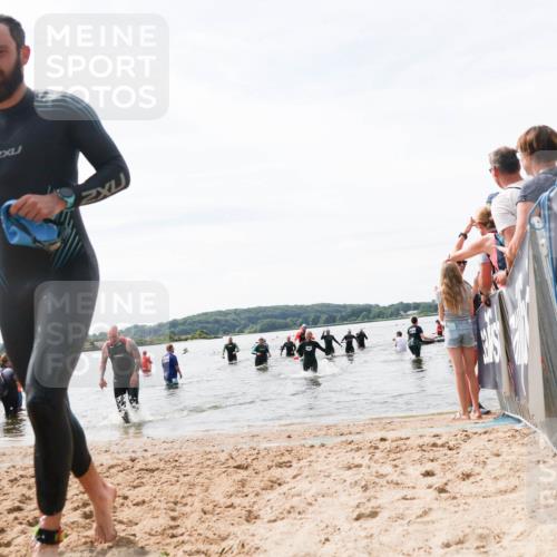 21.06.2026 - Viking Triathlon Michael Strokosch http://msf.ph/oto/9828263 21.06.2026 10:50:04 Schwimmen 192, 523, 639, 659 meine-sportfotos.de