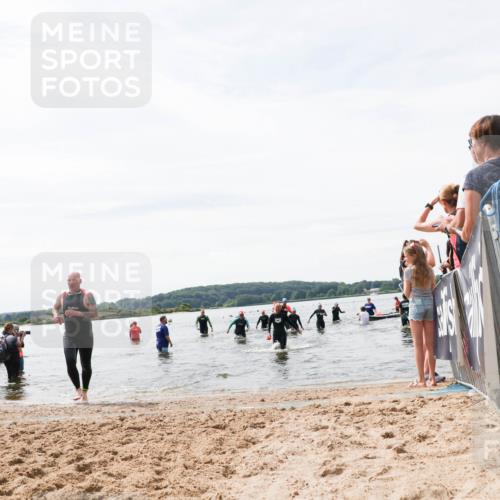 21.06.2026 - Viking Triathlon Michael Strokosch http://msf.ph/oto/9828267 21.06.2026 10:50:05 Schwimmen 192, 639, 659 meine-sportfotos.de