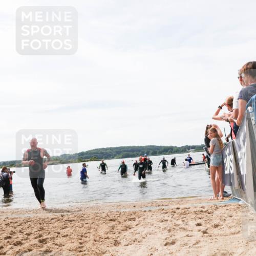 21.06.2026 - Viking Triathlon Michael Strokosch http://msf.ph/oto/9828268 21.06.2026 10:50:06 Schwimmen 192, 639, 659 meine-sportfotos.de