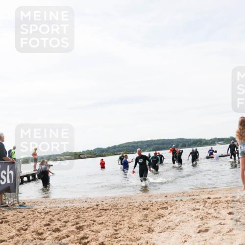 21.06.2026 - Viking Triathlon Michael Strokosch http://msf.ph/oto/9828278 21.06.2026 10:50:09 Schwimmen 630, 639, 659 meine-sportfotos.de