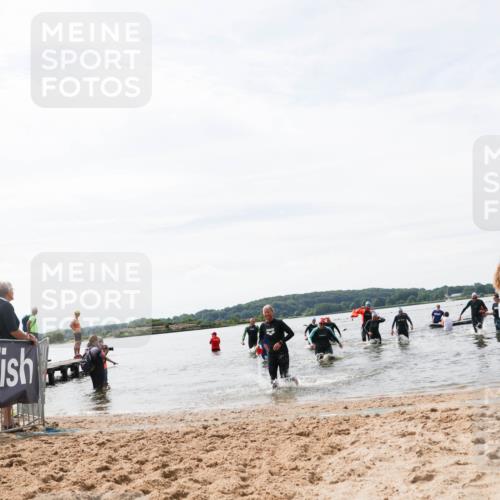 21.06.2026 - Viking Triathlon Michael Strokosch http://msf.ph/oto/9828280 21.06.2026 10:50:10 Schwimmen 630, 639, 659 meine-sportfotos.de