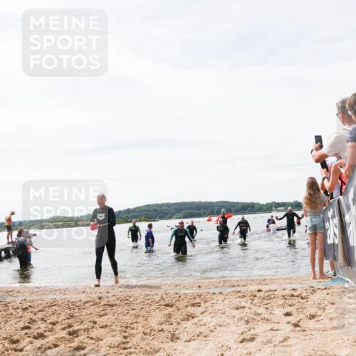 21.06.2026 - Viking Triathlon Michael Strokosch http://msf.ph/oto/9828284 21.06.2026 10:50:11 Schwimmen 630, 639, 659 meine-sportfotos.de