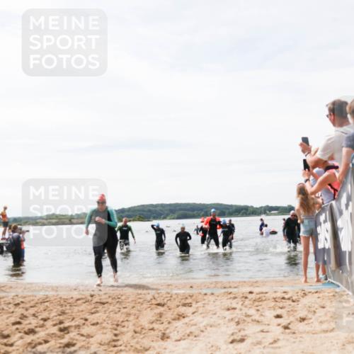 21.06.2026 - Viking Triathlon Michael Strokosch http://msf.ph/oto/9828297 21.06.2026 10:50:15 Schwimmen 78, 115, 135, 250, 254, 605, 630, 659 meine-sportfotos.de