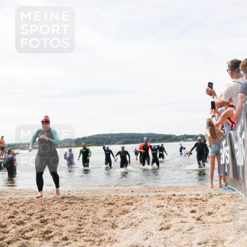 21.06.2026 - Viking Triathlon Michael Strokosch http://msf.ph/oto/9828299 21.06.2026 10:50:16 Schwimmen 78, 115, 135, 250, 254, 605, 630, 659 meine-sportfotos.de
