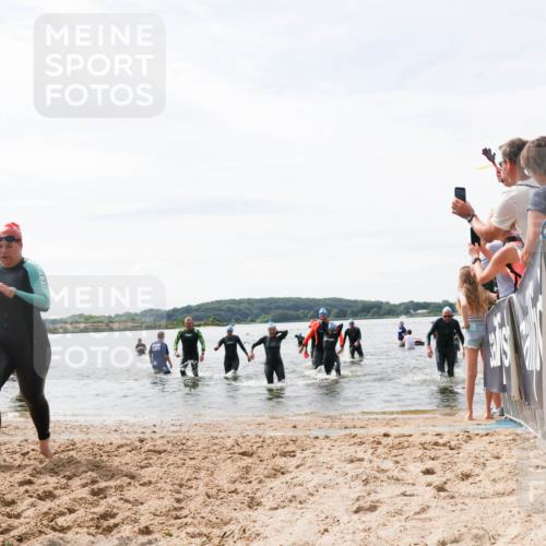 21.06.2026 - Viking Triathlon Michael Strokosch http://msf.ph/oto/9828301 21.06.2026 10:50:16 Schwimmen 78, 115, 135, 250, 254, 605, 630, 659 meine-sportfotos.de