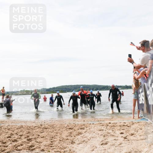 21.06.2026 - Viking Triathlon Michael Strokosch http://msf.ph/oto/9828309 21.06.2026 10:50:19 Schwimmen 78, 115, 135, 250, 254, 382, 603, 605, 630 meine-sportfotos.de