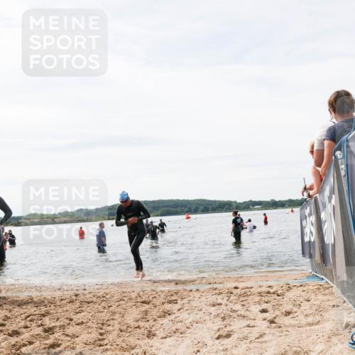 21.06.2026 - Viking Triathlon Michael Strokosch http://msf.ph/oto/9828334 21.06.2026 10:50:27 Schwimmen 78, 115, 135, 250, 254, 261, 382, 603, 605 meine-sportfotos.de