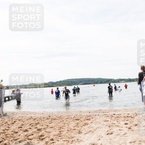 21.06.2026 - Viking Triathlon Michael Strokosch http://msf.ph/oto/9828347 21.06.2026 10:50:32 Schwimmen 261, 382, 603 meine-sportfotos.de