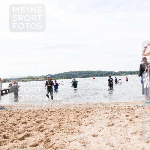 21.06.2026 - Viking Triathlon Michael Strokosch http://msf.ph/oto/9828353 21.06.2026 10:50:34 Schwimmen 261, 382 meine-sportfotos.de