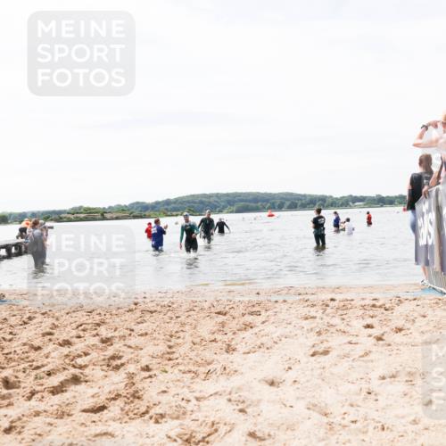 21.06.2026 - Viking Triathlon Michael Strokosch http://msf.ph/oto/9828365 21.06.2026 10:50:38 Schwimmen 261 meine-sportfotos.de