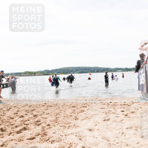 21.06.2026 - Viking Triathlon Michael Strokosch http://msf.ph/oto/9828370 21.06.2026 10:50:40 Schwimmen 261 meine-sportfotos.de