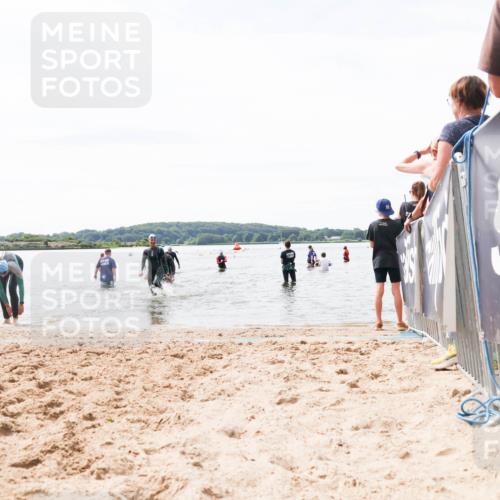 21.06.2026 - Viking Triathlon Michael Strokosch http://msf.ph/oto/9828383 21.06.2026 10:50:44 Schwimmen 57, 295, 416 meine-sportfotos.de