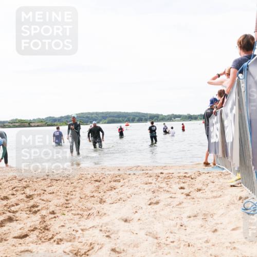 21.06.2026 - Viking Triathlon Michael Strokosch http://msf.ph/oto/9828389 21.06.2026 10:50:46 Schwimmen 57, 295, 416 meine-sportfotos.de