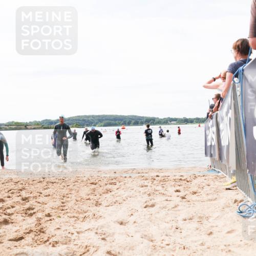 21.06.2026 - Viking Triathlon Michael Strokosch http://msf.ph/oto/9828391 21.06.2026 10:50:47 Schwimmen 57, 295, 416 meine-sportfotos.de