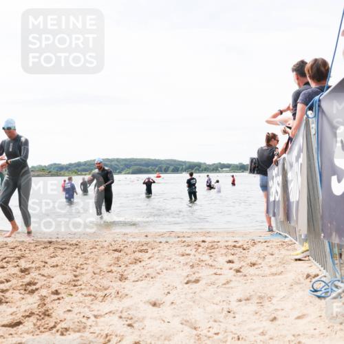 21.06.2026 - Viking Triathlon Michael Strokosch http://msf.ph/oto/9828399 21.06.2026 10:50:50 Schwimmen 57, 295, 416 meine-sportfotos.de